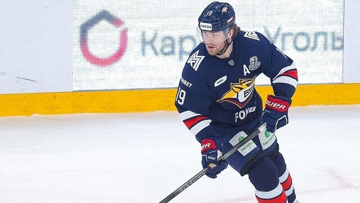 "Металлург" в гостях одержал волевую победу над "Автомобилистом"